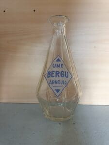 UNE BERGU – ARNOULD